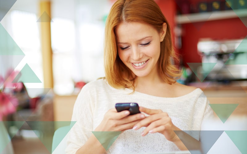 Jak propojit SMS a e-mail marketing a posunout tak vaši strategii o úroveň výše